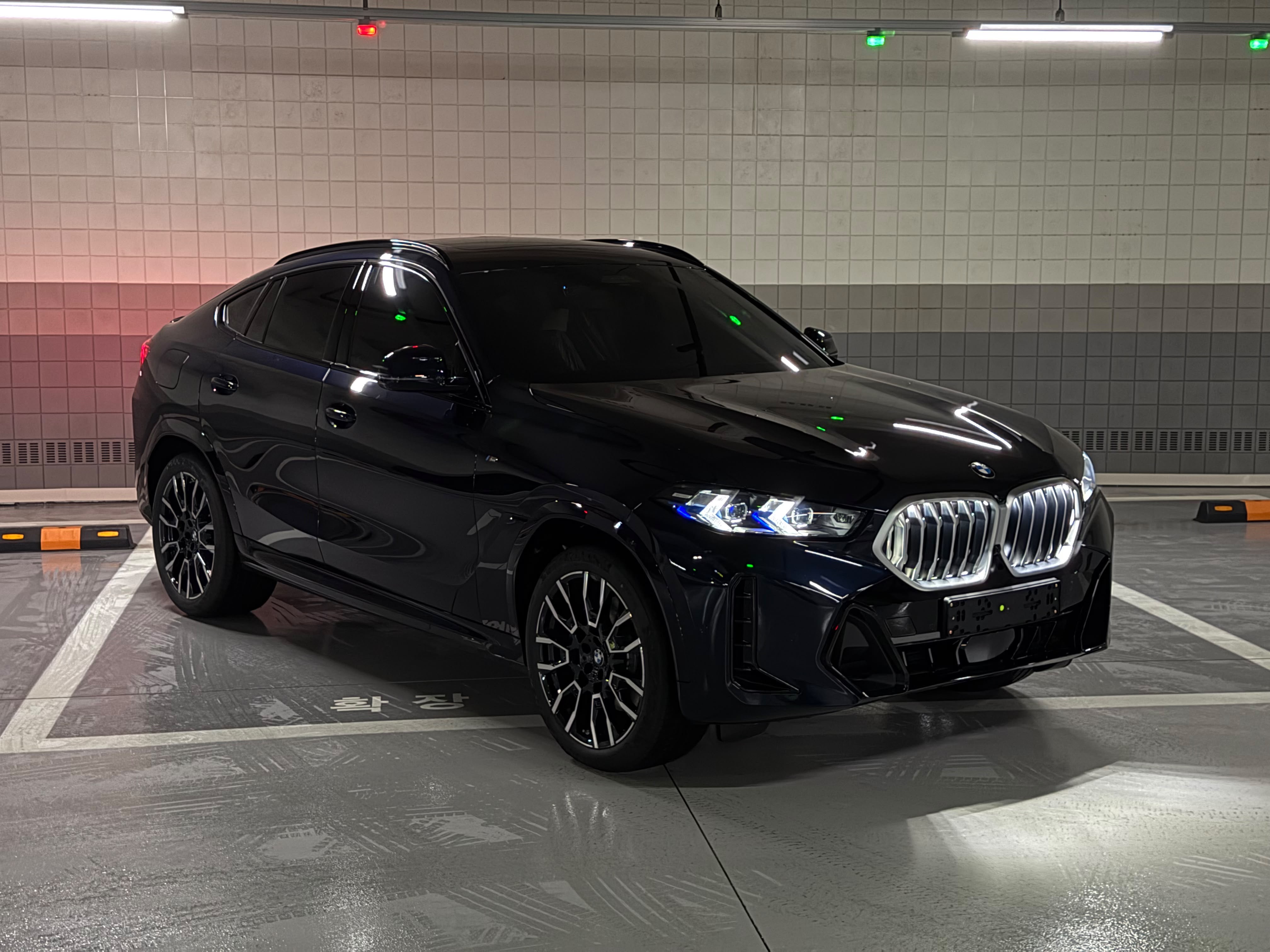 2026 BMW X6 xDrive40i M Sport